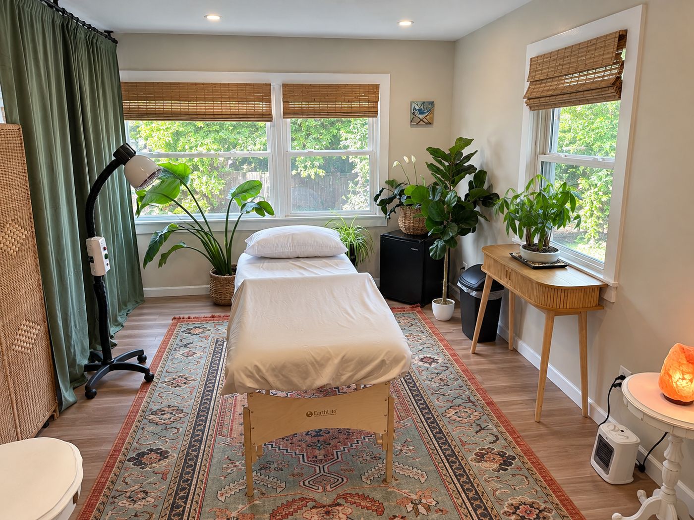 The second acupuncture treatment room