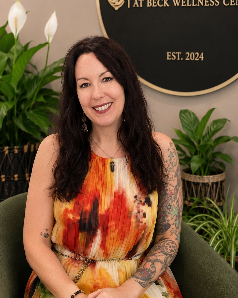 Kate Lewis, E-RYT 500